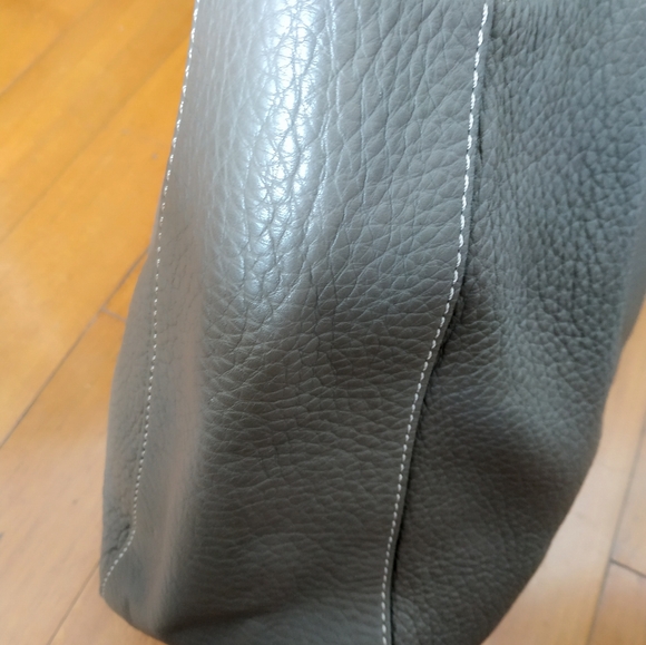 Tod's handbag brownish grey uncommon color sophisticated look - Picture 5 of 10